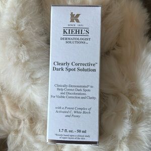 Kiehl’s Clearly Corrective Dark Spot Solution